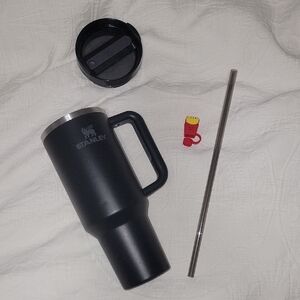 Stanley Matte Black 40oz Travel Mug Tumbler Set with Straw & French Fries Cap